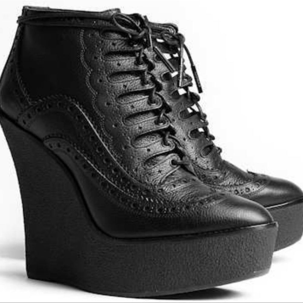 New Burberry Pencombe Leather Wedge Lace Up Ankle Boots Size 39 EUR Size 9 US